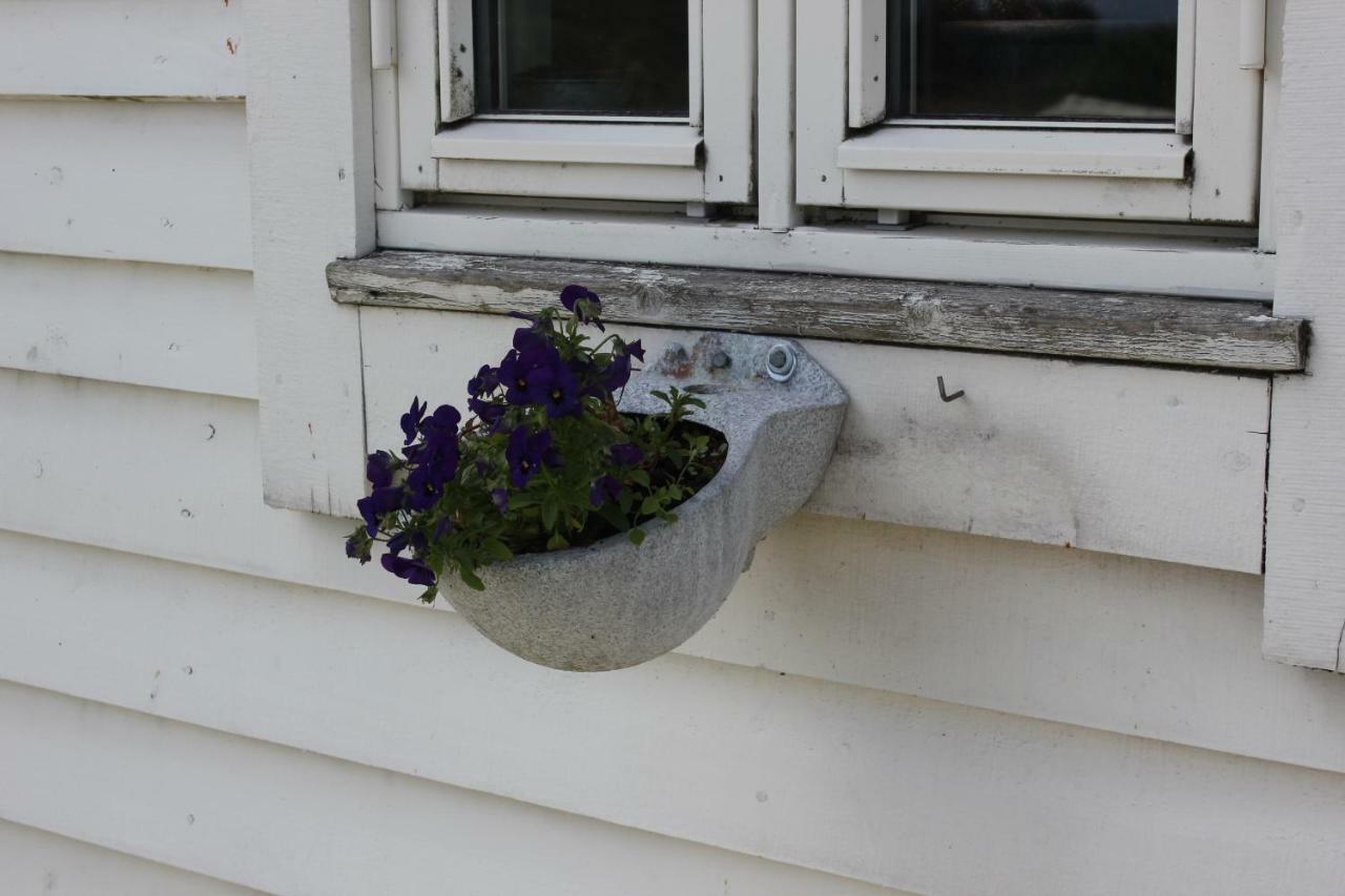 Kartveit Guesthouse Manger Eksteriør billede